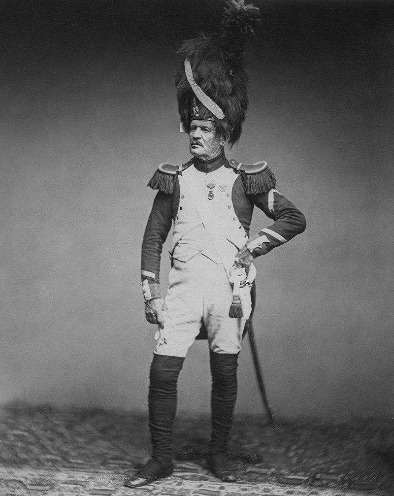 9) Taria – Sergeant, Grenadier de la Garde Imperiale 1809 – 1815 (Grenadiers of the Imperial Guard)