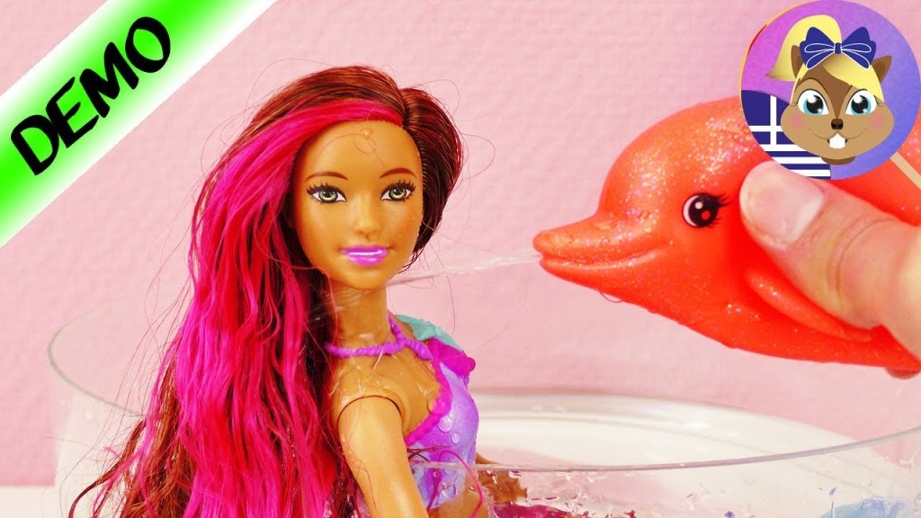 All4youGr's tweet photo. Η γοργόνα Barbie μαζί με ένα δελφίνι! Απίστευτη μεταμόρφωση! https://t.co/puFMY6C2MR https://t.co/lcWon5RrTl