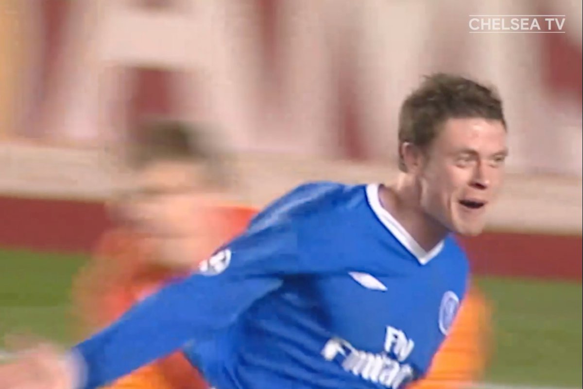 يُطلقون على هذا الهدف اسم "القاتل الذي لا يُقهر". هدف واين بريدج [ في مثل هذا اليوم. 6 أبريل 2004]. وقد ضمن هذا الهدف الذي سجل في الدقيقة 87 لـ تشيلسي الفوز بنتيجة 2-1 على أرسنال في مباراة الإياب من ربع نهائي دوري أبطال أوروبا على ملعب هايبري 