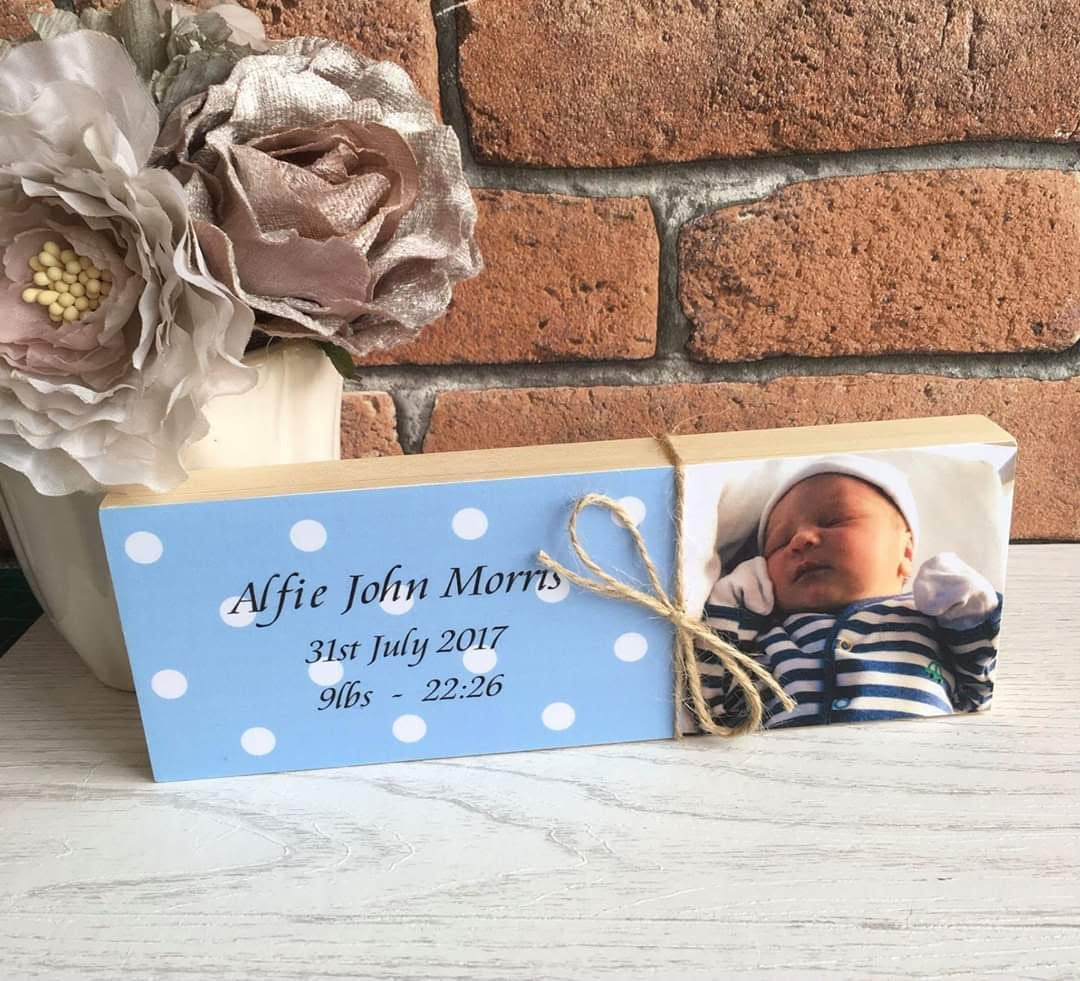 bgiftcreations's tweet photo. Excited to share the latest addition to my #etsy shop: Personalised Newborn Birth plaque https://t.co/gt27EytIGy #newborngift #birth #unique #bespoke #personalised #family #friends #workcolleagues #aandbgiftcreations https://t.co/Tv3S91ZAnL