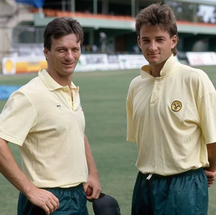damn_barbarian's tweet photo. #stevewaugh
#markwaugh
#history https://t.co/j50O5K2ZTx