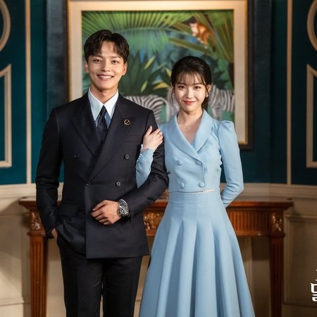 Hotel del LunaIUJang Man Wol is the CEO of Hotel del Luna. The hotel is situated in downtown in Seoul and has a very old appearance. She made a big error many years ago and, because of this, she has been stuck at Hotel del Luna.