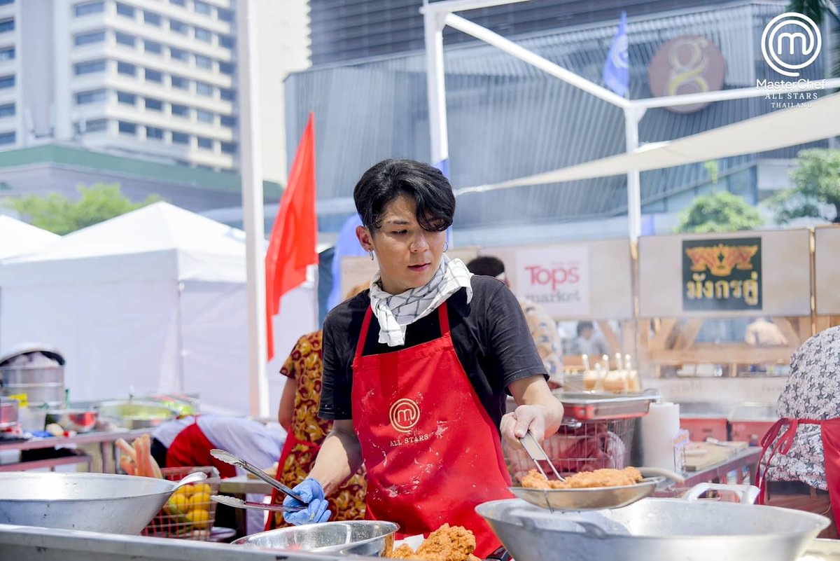chacn_07's tweet photo. เรื่องทอดไว้ใจผม โดยเฉพาะ
ทอดสะพาน 😳

#MasterChefAllStarsThailand https://t.co/tgytbIdfEu