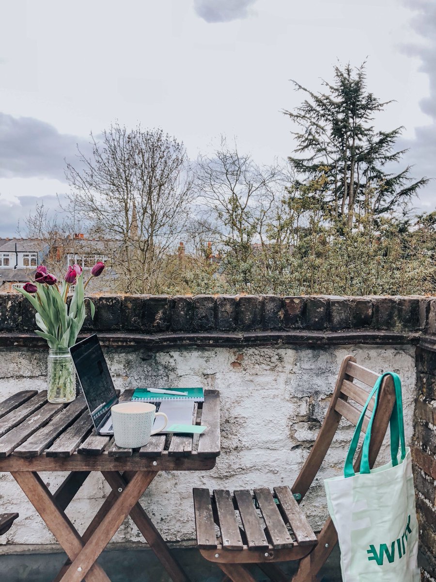 wirexapp's tweet photo. Wirexers around the World are #WorkingFromHome to help keep our team and local communities safe 💚
📍 London, England 
📸 @aliiparas via Instagram 

#BTC #LTC #XRP #ETH #WAVES #WLO #DAI #NANO #XLM #WXT https://t.co/LevzEMGi8I