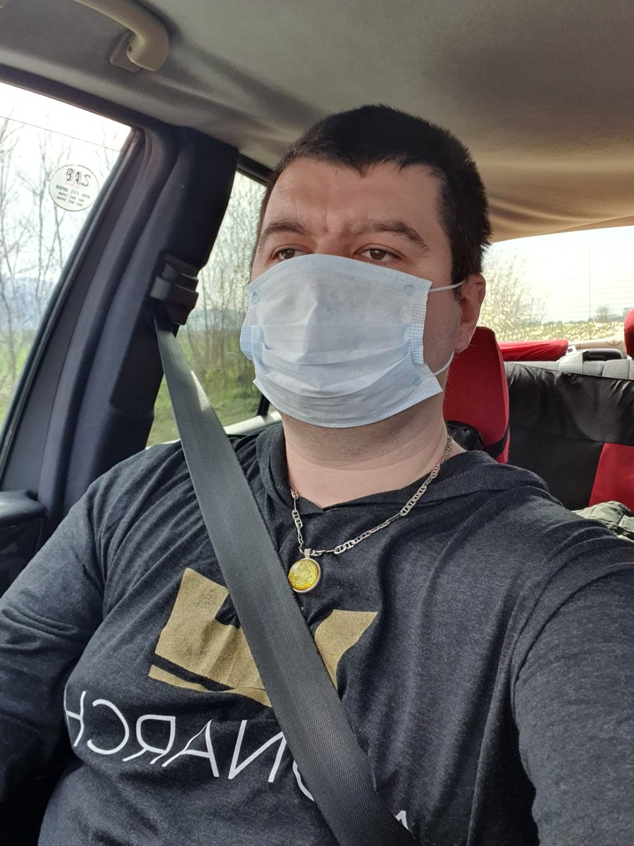dani_unss's tweet photo. Rocking my @Monarchtoken Hoodie. Love it. @RobertBeadles
#MonarchFam https://t.co/8QToDYfAKT