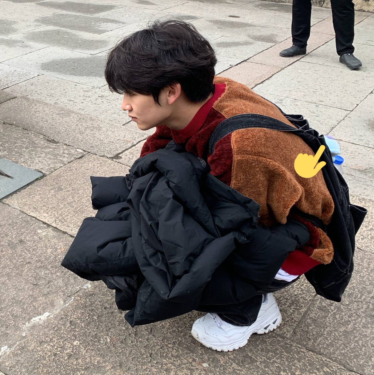 you ever think about guocheng (lan jingyi) with koya on his backpack