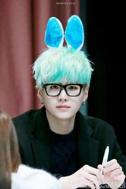 robot_blue's tweet photo. はぁーミントユンギまたやってこないかな💓好きだなぁこの色💚💚
 #BTS #SUGA #슈가 #Mintsuga #방탄소년단 @BTS_twt https://t.co/aIdzt3TsVM