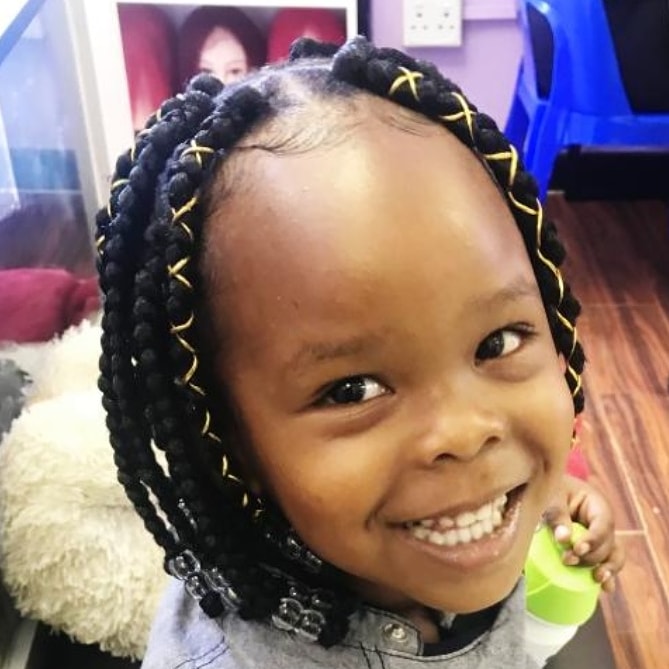 abreathoffresh7's tweet photo. Braids, cornrows as well as freehand all available. DM for quotes and to book appointments . We offer house calls as well as you can come to us in #BurgundyEstate #capetown #Contagion #Day11ofLockdown #lockDownSouthAfrica #allabouthair #AfterLockDown https://t.co/hwEWpSTti7