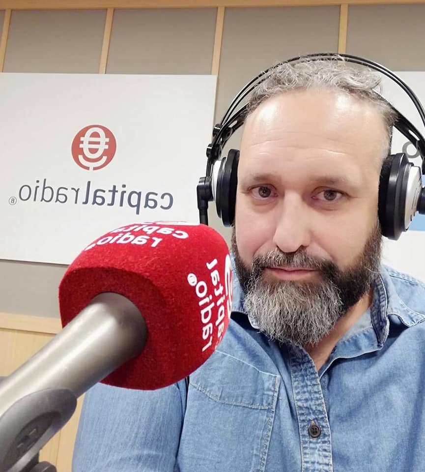 NachoEditor's tweet photo. ¿Cómo publicar tu libro?
https://t.co/rVmi7zNstU
#publicar #autoeditar #autopublicar #editar #poesía #novela
#YoMeQuedoEnCasa #YoMeQuedoEnCasaLeyendo https://t.co/cbCAav2MqX