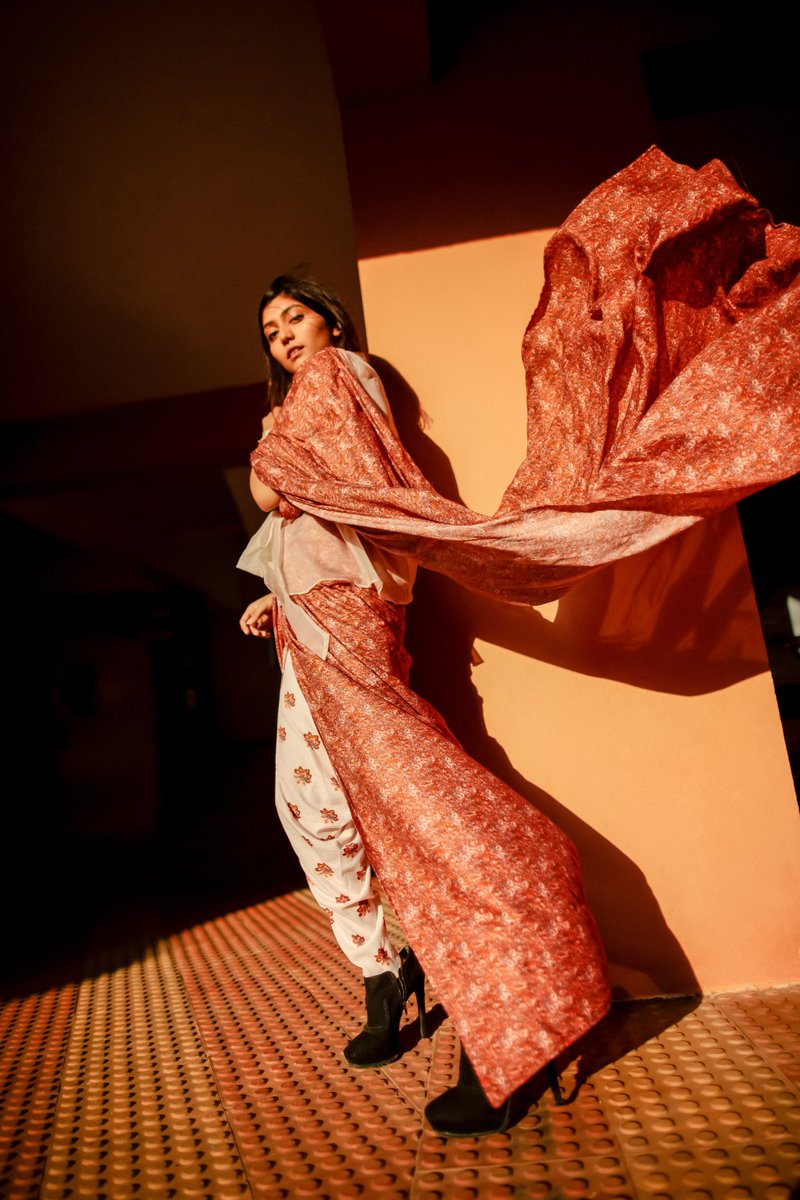 CuriousComponen's tweet photo. #CCSareeSeries ft. Pasha India https://t.co/eMJjaMuRZr https://t.co/IHbrfO4ZlA