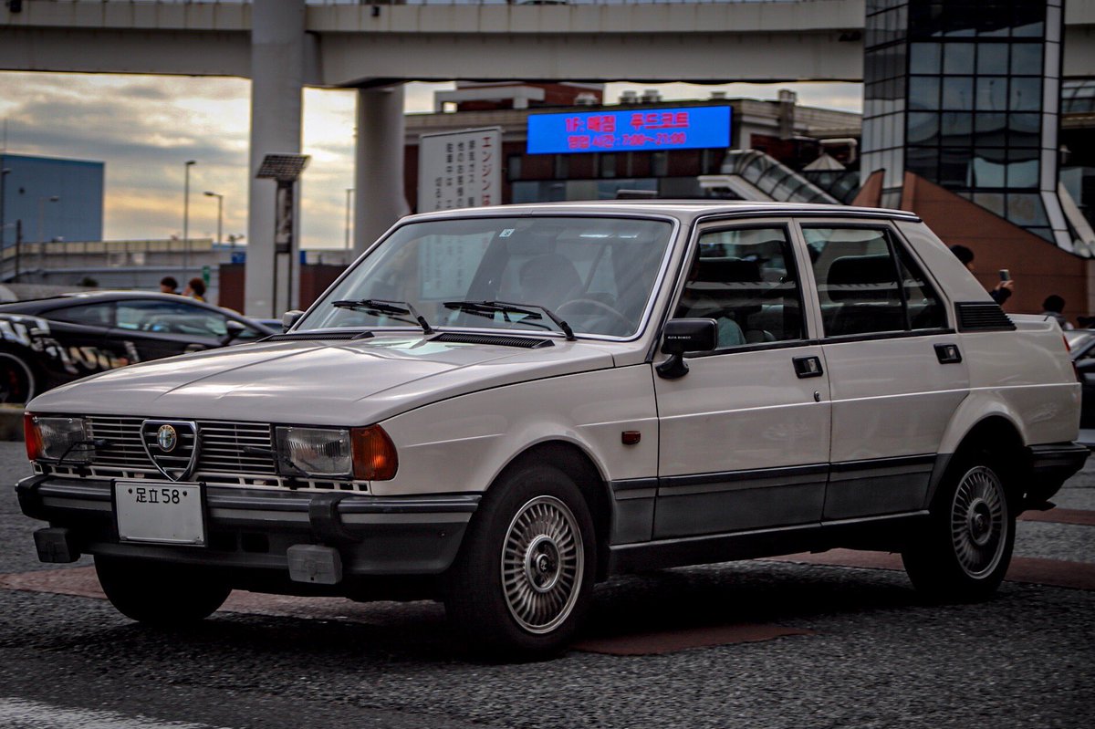 19bmw5i このジュリエッタはr30スカイラインのカタログ巻末でも紹介され 設計上の目標にあったクルマの一台とされています Vgエンジンの開発の際もアルファ 6を参考にしたり ご存知アルファロメオ アルナ N12パルサー では合弁事業を起こしたり