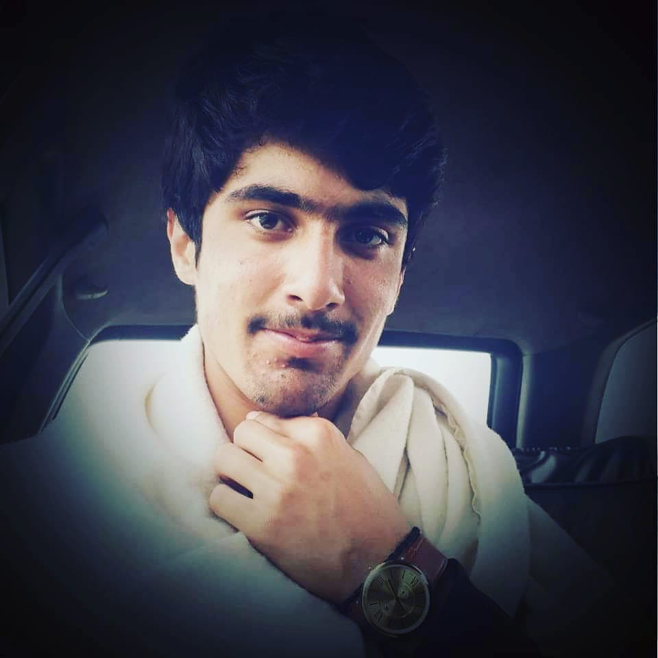 SalihzaiDr's tweet photo. #NewProfilePic https://t.co/ZApkYhF1ax