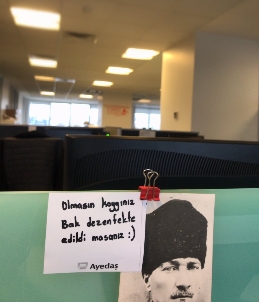 Alparslan_ts's tweet image. Oysa herkes öldürür sevdiğini...