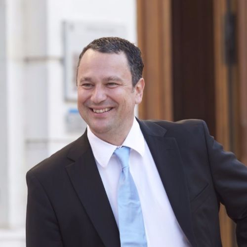 <a href="/FranckReynier/">Franck Reynier</a> en direct sur <a href="/RADIOMTI/">RADIOMTI</a> c'est en ce moment !