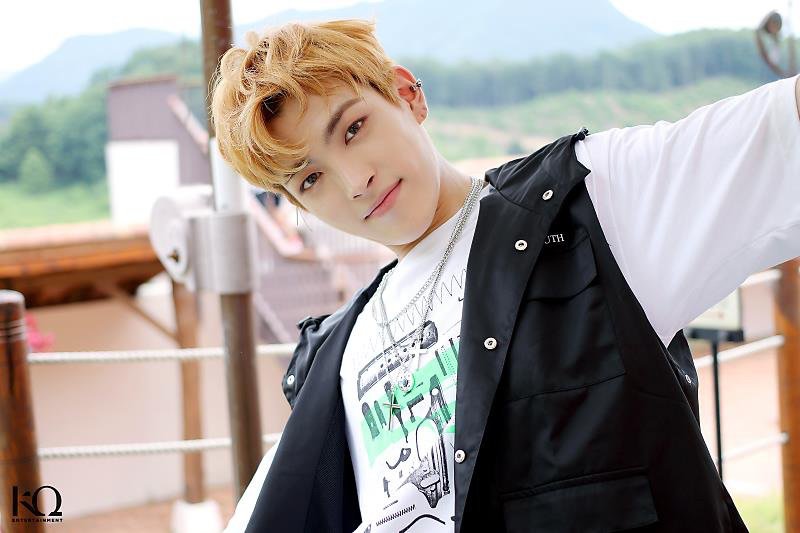 ▷𝐓𝐡𝐫𝐞𝐚𝐝 𝐨𝐟 𝐊𝐢𝐦 𝐇𝐨𝐧𝐠𝐣𝐨𝐨𝐧𝐠 𝐩𝐫𝐞𝐝𝐞𝐛𝐮𝐭↳  #ATEEZ  #HONGJOONG