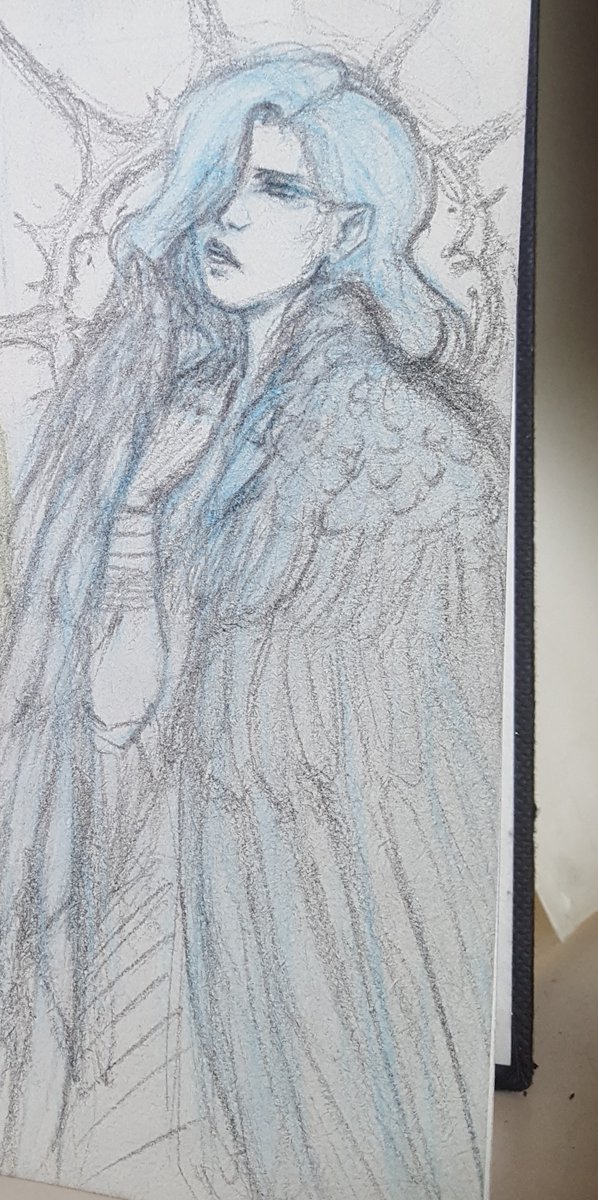 boo_annana's tweet photo. All I know about Daae is she's grumpy, mean, blue, aasimar paladin and I already am in love https://t.co/ntFLcYQTRo