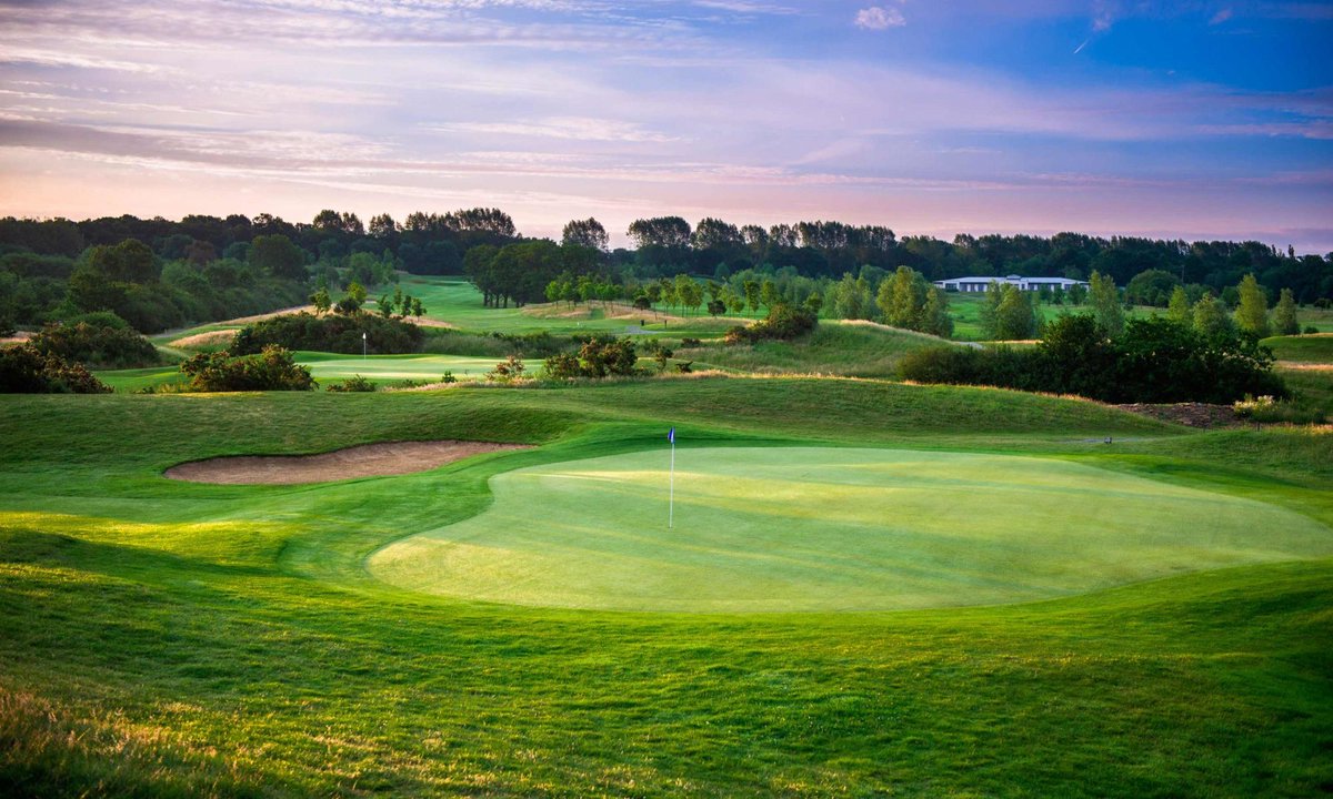 guyshrubsole's tweet photo. Don’t close parks – open up golf courses so there’s more space to exercise safely.

Please sign my new petition:

https://t.co/msS9VT4SYK

#NaturalHealthService https://t.co/dK0NX0Hlrc