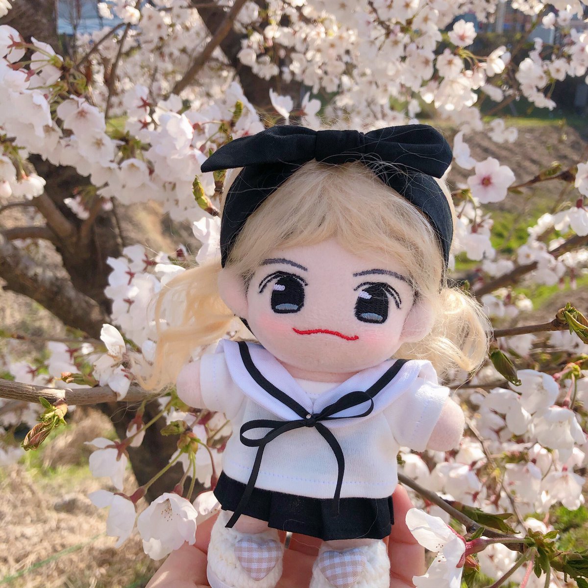 code_0608's tweet photo. 봄 봄 봄이 왔어요🌸🌸
집앞 벚나무가 활짝 피어서 벚꽃보고
기분좋아진 아기 쩨아라🎵

쁘띠살롱세트 @XingleeCloset

쁘띠살롱세트는 상시판매래요ฅʕ·ᴥ·ʔฅ
재오픈기념이벤트도 참여하러가요오

#씽그리옷장 #아기감자 #JR https://t.co/PjTxjtgTEJ