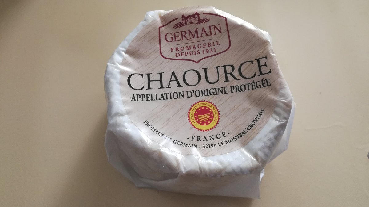  #CheeseThreadPlace au Chaourse ! Produit sur l’Aube et l’Yonne. Une croute fine et fondante, ultra cremeux !