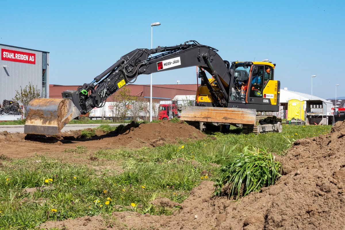 Wichtiger Tag in unserer Firmengeschichte: Heute erfolgte der Baustart für unser neues Betriebsgebäude:
facebook.com/www.martireide…