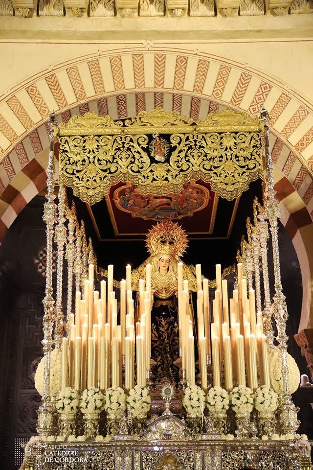 Nos unimos en la oración con nuestras queridas Hermandades de  @cautivo_coria (Coria del Río) y <a href="/veracruzdecord/">Vera Cruz</a> (Córdoba) en este #LunesSanto por los enfermos y fallecidos por #COVIDー19