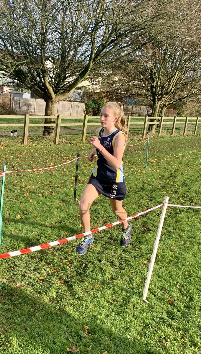 SportAtWells's tweet photo. What a cross country season Sophie had! Finishing 3rd in the Nationals was an incredible achievement on top of being a Chorister. Special talent ⁦@wellscathschool⁩ ⁦@salisburycathsc⁩ ⁦@SchoolAthletics⁩ 🏃‍♀️ 👏🙌 https://t.co/uVacRFgEkf