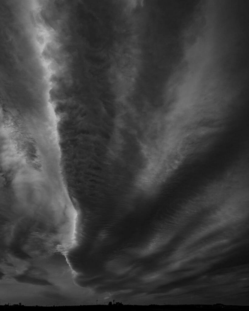 SeafieldStreet's tweet image. Whitehills #viewfromawindow #storm #scotland #aberdeenshire #northeast #leica #leicacamera #leicam #15mm #voigtlander #clouds #landscape #bnwphotography #monochrome #blackandwhite #bnw_captures #bnwmood #simply_noir_blanc #bnw_demand #bnw_planet #bnw #bn… instagr.am/p/B-oqvygj5Ny/