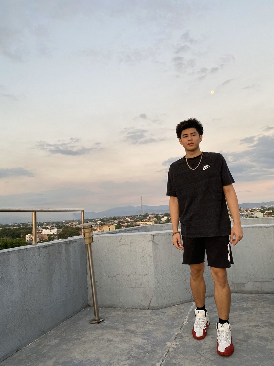 MattTSantiago's tweet photo. Minsan nalang pumorma 🤣 https://t.co/XrgtXkwKX5