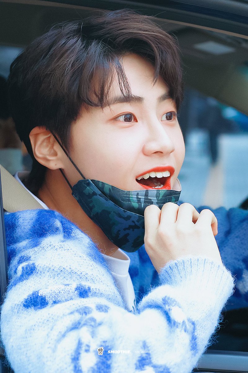 ๐จ๐ข๐ค๐ค๐ฉ๐๐๐. tweet media