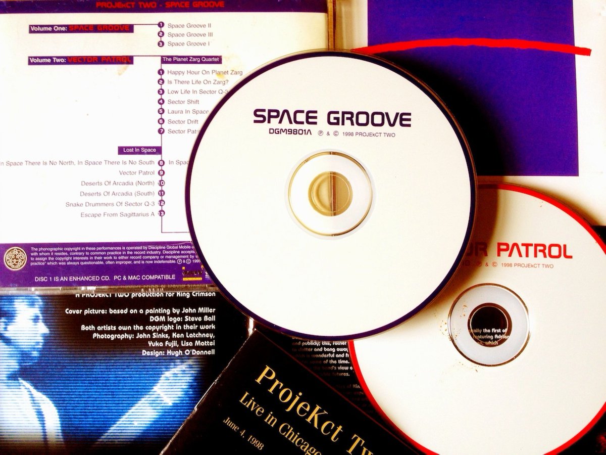 DGMHQ's tweet photo. 22 years ago, cosmic toe-tapper Space Groove by ProjeKct Two was released. A double album of improvisations featuring Adrian Belew on V-Drums, Trey Gunn, and Robert Fripp, it still crackles with wit, invention and some seriously hot soloing... https://t.co/wWmWpGbJGX