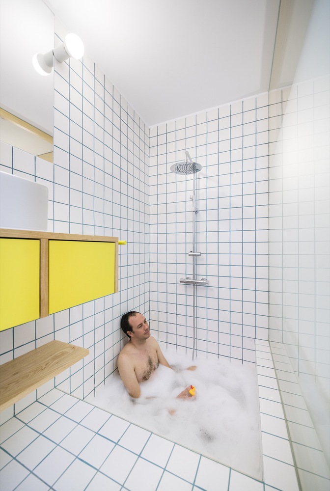 retokommerling's tweet photo. #ComoEnCasaEnNingunSitio _ 097 • Yojigen Poketto diseñado por  @elii_info . "Las dos alturas no sólo permiten organizar diferentes ambientes sino que, además, permite integrar funciones ‘extra’ en la casa" #Arquitectura #Architecture https://t.co/1SnXWvY3LO