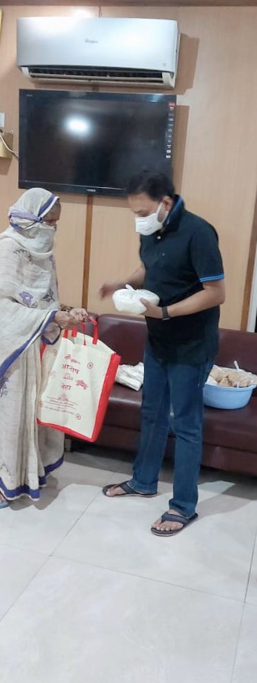 DrVermaAshutosh's tweet photo. Small steps which I can do...
U also try...it matters.
#covidindia #lockdowneffect  @yadavakhilesh @MediaCellSP @samajwadiparty @dimpleyadav @NareshUttamSP @UPSamajwadi @CMOfficeUP https://t.co/ry2zMlhEWl
