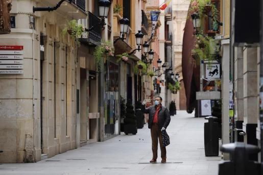 España registra la cifra diaria de muertos más baja desde el 24 de marzo buff.ly/2xV8enW