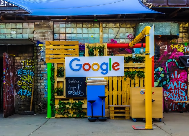techapprisehq's tweet photo. Google plans to shut down its Q&amp;A app Neighbourly in May of this year. 

READ: https://t.co/7ebx6QEMY5

#techapprise #google #apps #googleapps #playstore #googleplaystore #android #ios #smartphones #coronavirusinindia #CoronavirusOutbreak #coronavirus #Covid_19 #Covid19Out #covid https://t.co/3wLIyTGcIg