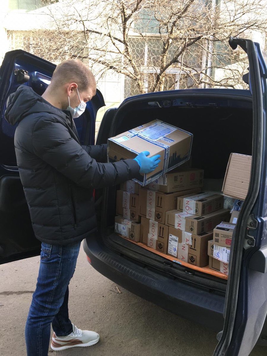 ruspostofficial's tweet image. #МыПочта работаем, чтобы врачи и больницы вовремя получали лекарства и средства защиты, а вы могли оставаться дома и пользоваться всеми услугами, которыми пользовались до карантина.
#ОставайтесьДома для нас 💙 
@cdek_ru, теперь вы!