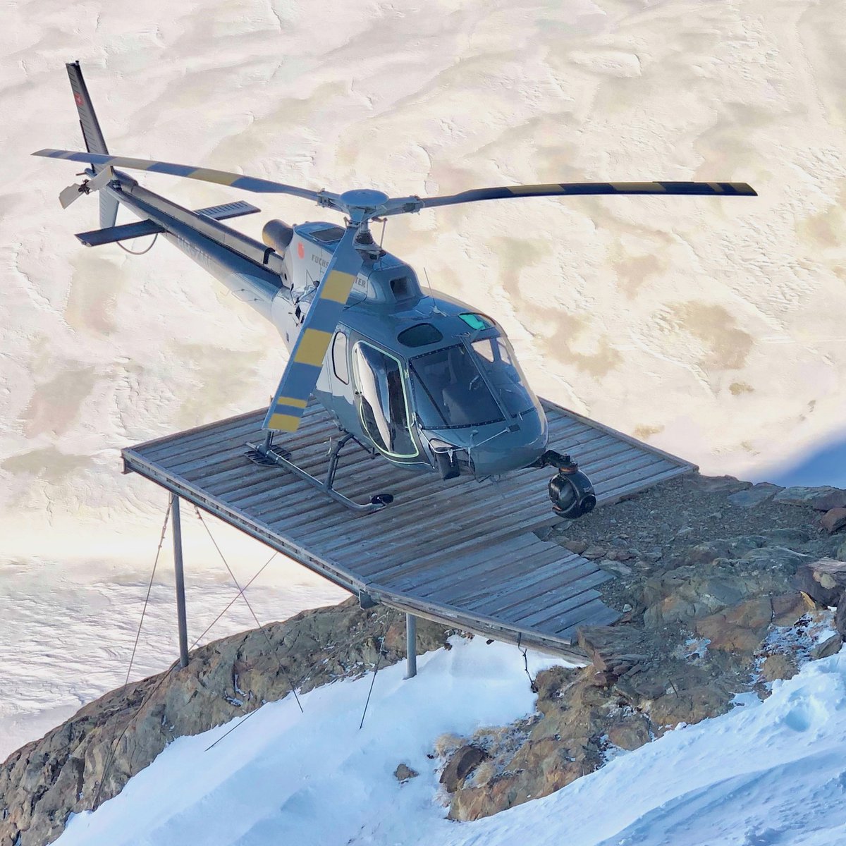 Helicopter Film Serv A Twitteren Another Happy Memory Of Working In Switzerland We Hope These Beautiful Mountains And Huts Will Welcome Us Back Again Soon Untiltomorrow Switzerland Swisshuts Mountains Mountainviews Filming Production