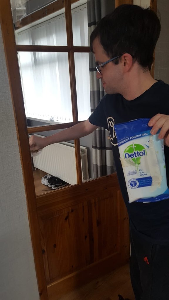 AutonomieInfo's tweet photo. We’re super impressed with our young people doing household tasks helping their parents at this time. There’s even a prize for the young person who completes the most #WhatNextIndependentTaskChallenge https://t.co/ZKw5WOrZ2Q