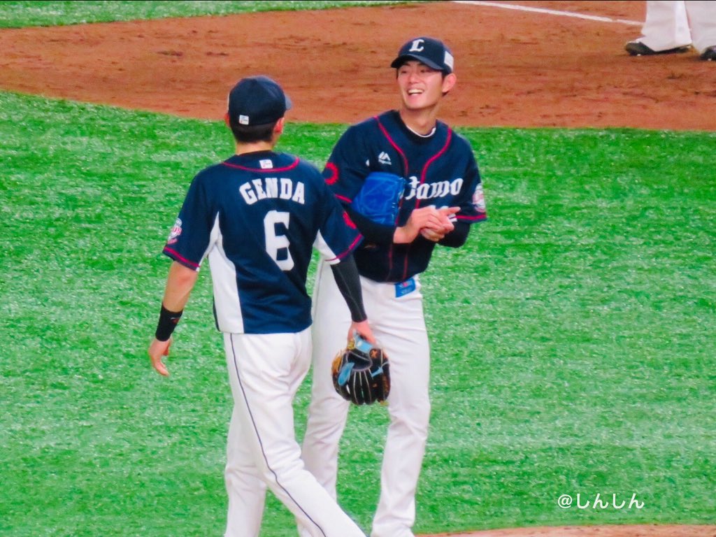 しんしん Di Twitter 19 4 6 東京ドーム 源ちゃんの声掛けとハイタッチ 達ちゃんって呼んでるのかな 艸 源田壮亮 今井達也