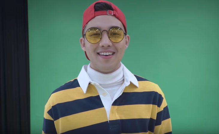 raytmedfanmily's tweet photo. Naturally chubby? Weight gain because of work-from-home set up? @hashtag_rayt dedicates this song to you 😅
⏪#MusicVideoRewind : Ms. Chubby by Rayt Carreon 🥰
Watch here : https://t.co/MTlRSrJotu… https://t.co/2nG8hCKKAE