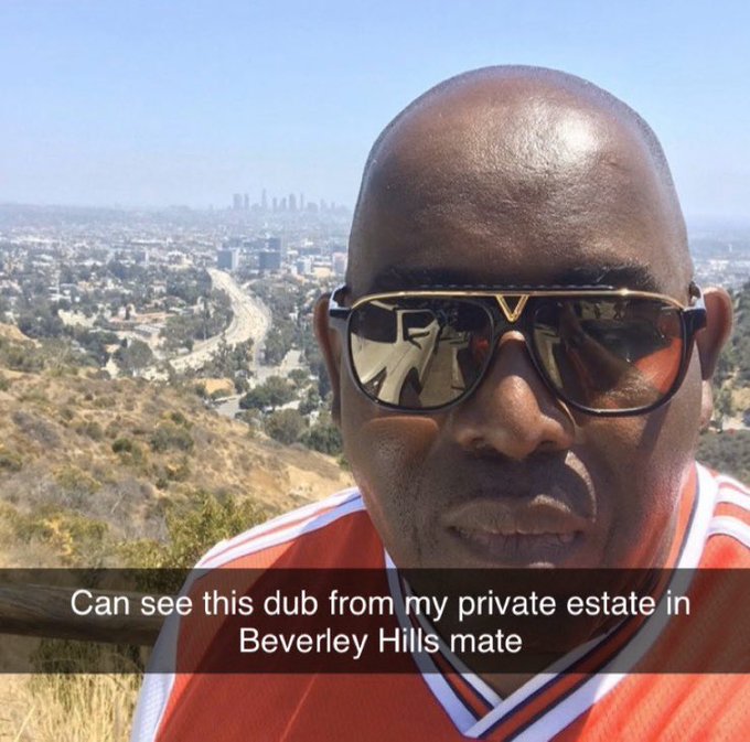 Watch blackhand's leaked NSFW photo on TwXstars