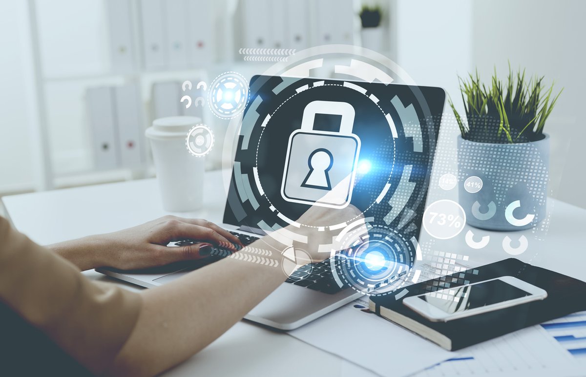 SpringSpain's tweet photo. Aumentan los intentos de #ciberataques durante el confinamiento: ¿cómo #teletrabajar con seguridad?
Te dejamos algunos #consejos aquí 🏠 👉
https://t.co/bcro6WoY0F #SpringSpain #empleo #trabajo #rrhh #ciberseguridad https://t.co/yiEpEC9Sih