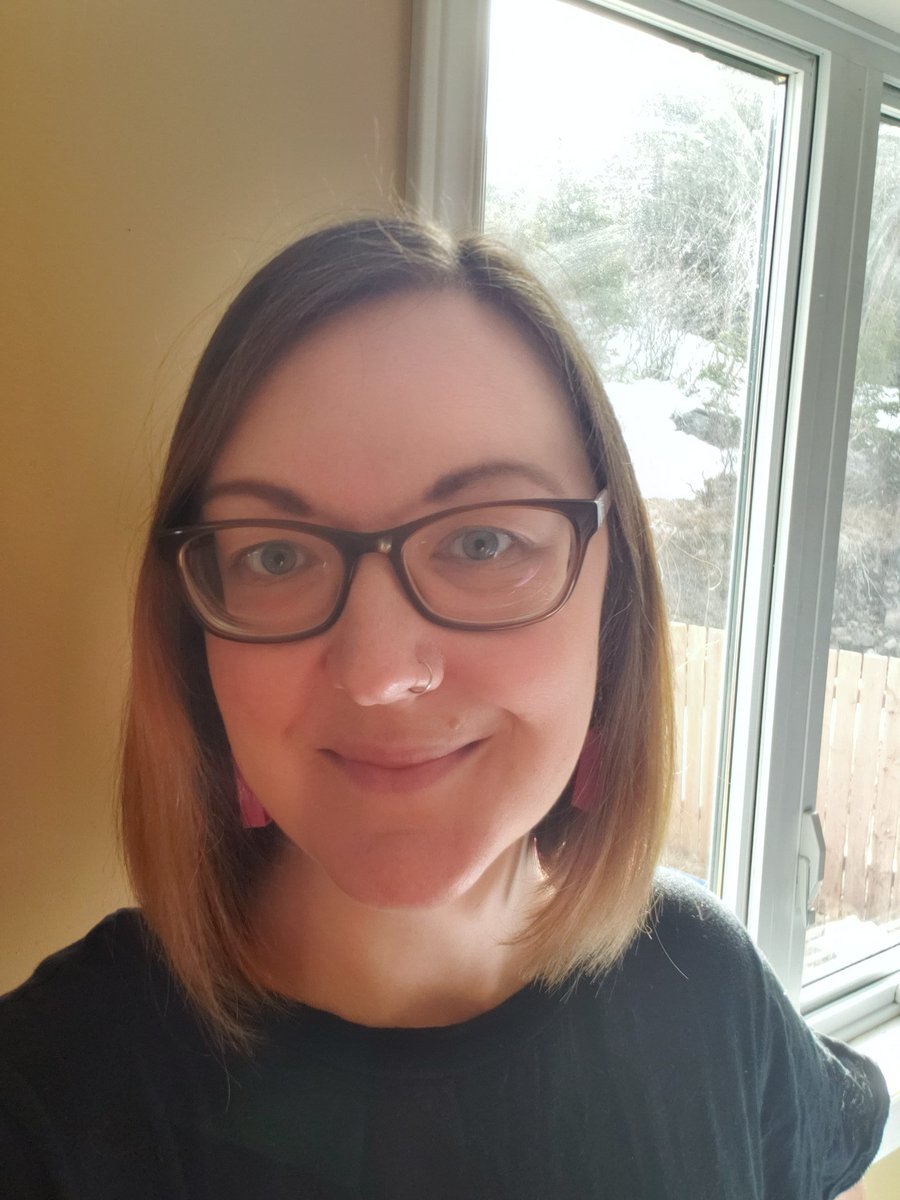 kean_ms's tweet photo. It's an AMAZING day!! The sun is shining and I'm going to see my wonderful students on Google meet!!! Found a special pair of earrings just for the occasion. #grade2rules #missingthosebeautifulfaces
#legofun https://t.co/Yws4c2FoyO
