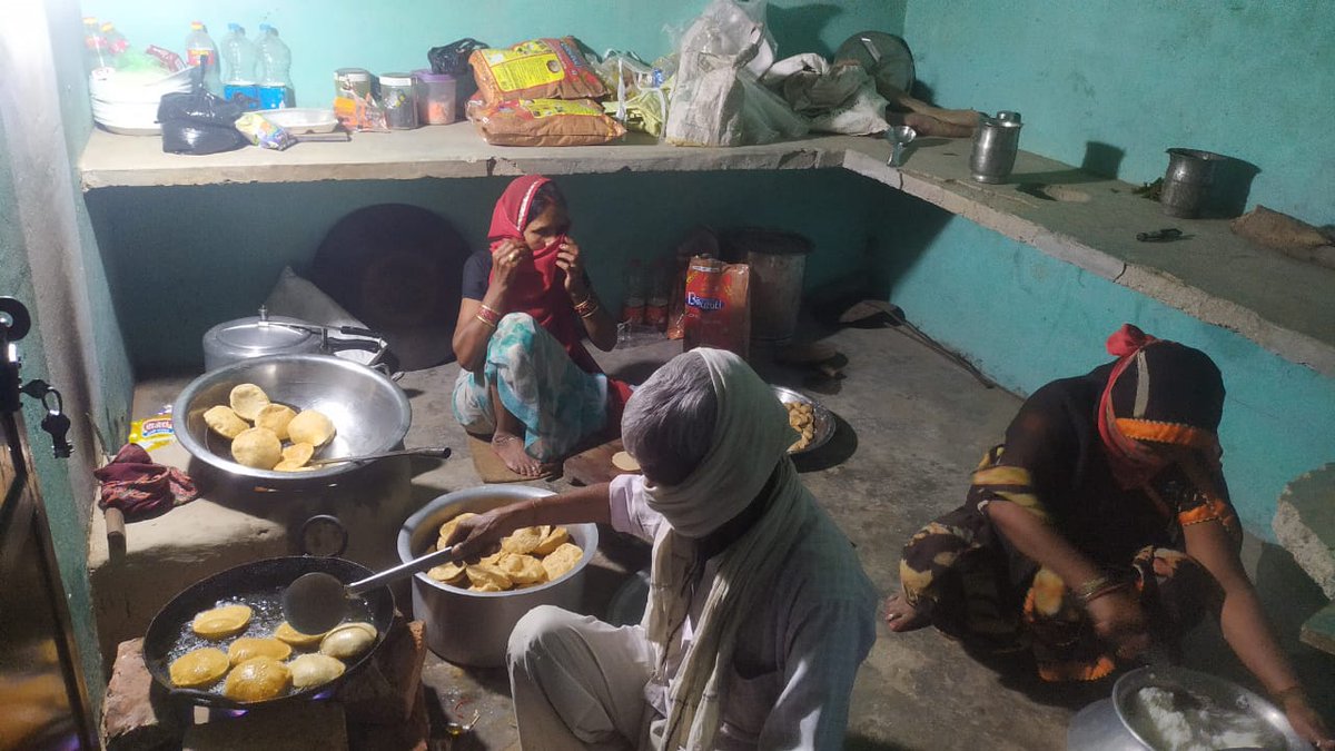 Tilkarpur Baskhari Ambedkarnagar food facilities for quadrant people