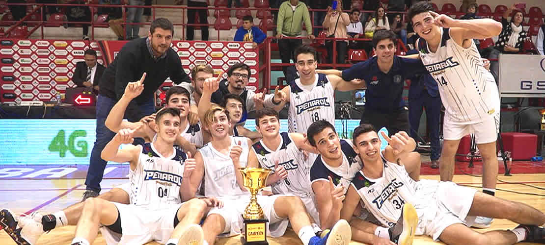 canaldeportv's tweet photo. HOY Las finales 2019 del #BASQUETenDEPORTV🏀

12 hs   Quimsa - Vélez (Liga Femenina)
15 hs   Wilde - Sarmiento (Liga Metropolitana)
17 hs   Instituto - Peñarol (Liga de Desarrollo)
19.15  hs   San Isidro - Platense (Liga Argentina)

MIRÁ: https://t.co/lDhKspjud8 https://t.co/ZgM9zctBiu
