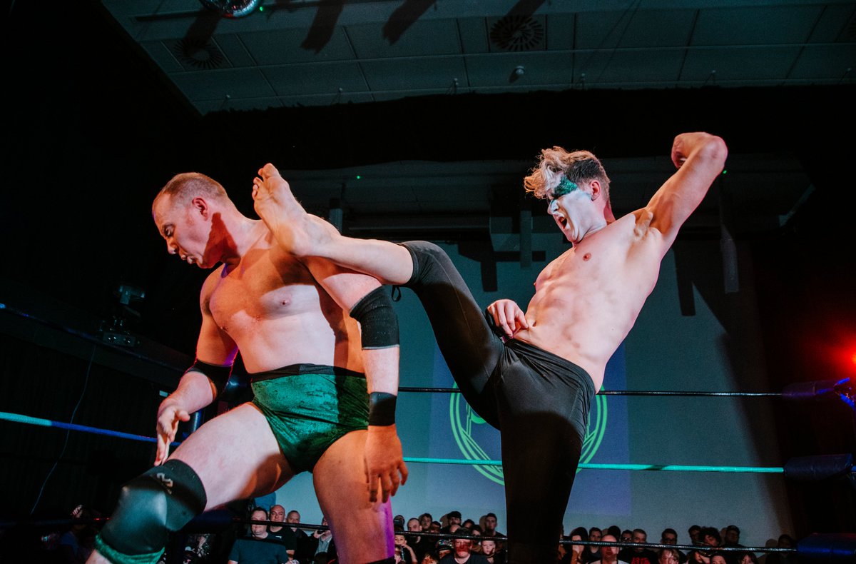 ** FREE MATCH MONDAY **

Not watched enough wrestling over the last two days?

Need a hair of the (damn dirty) dog for your #WrestleMania hangover?

Here's a belter from our final ever show this past February.

<a href="/Cara_Noir/">Cara Noir</a> vs. <a href="/imsomunny/">Gene Munny</a> 

youtu.be/M-X6YYvw6ac