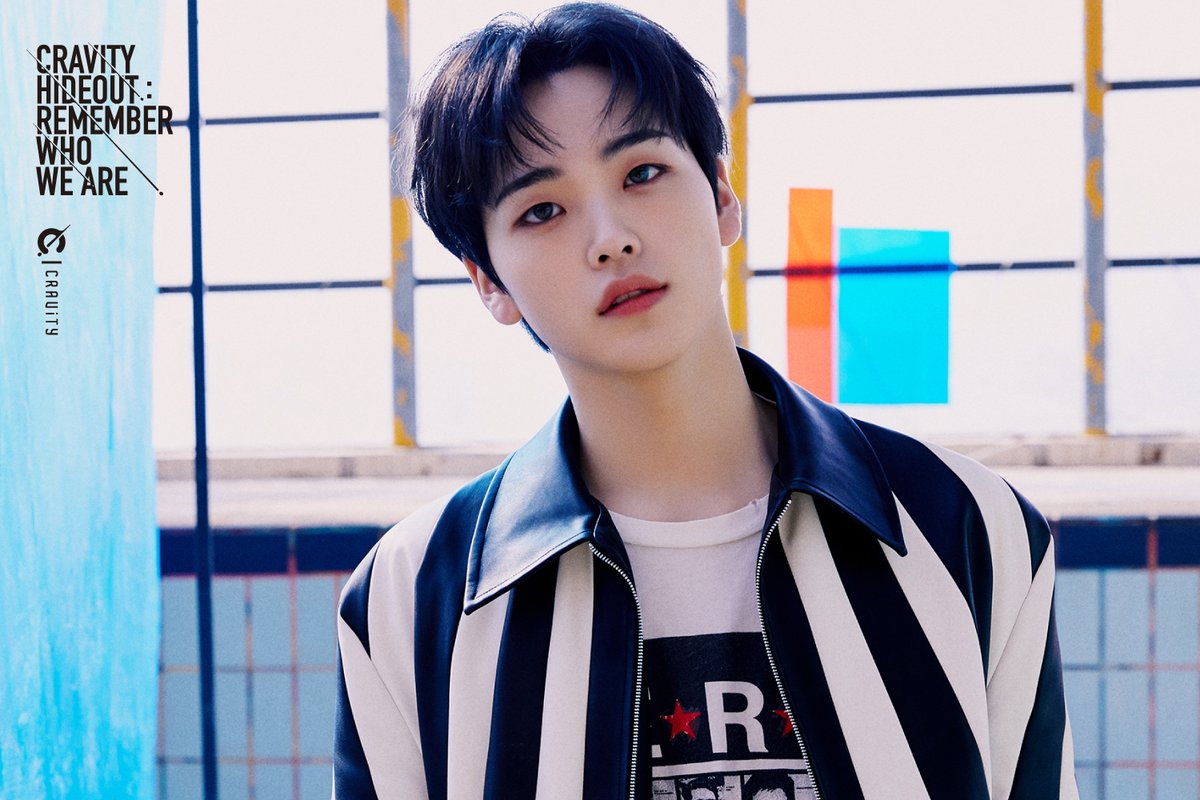 CRAVITYstarship's tweet photo. CRAVITY
SEASON 1 <HIDEOUT>
REMEMBER WHO WE ARE

2020.04.14 RELEASE 

CONCEPT PHOTO #2
형준(HYEONGJUN)

#CRAVITY #크래비티
#형준 #HYEONGJUN
#HIDEOUT
#REMEMBER_WHO_WE_ARE https://t.co/tAl5Gw65zY