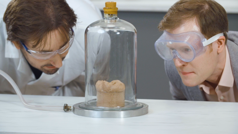 PhysAstroEd's tweet photo. Physics is munch munch more than particles and planets!  

Dr Marion Roullet created videos to show how understanding the physics of food can make it much tastier. 

Feeling peckish?

https://t.co/fOriWsCE0u

#EdUniEdSciFest 
#EdSciFest https://t.co/sSSubj3MVG