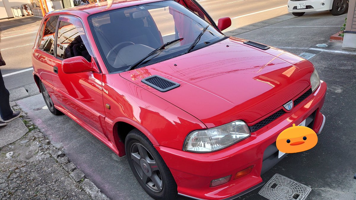 George3 على تويتر 外装はアチコチぼろいけど 小さいし可愛く面白い車です ボンネット上のエアスクープ 車高低く ３ドア ハッチバック 5mt という今の日本車に無い魅力が満載