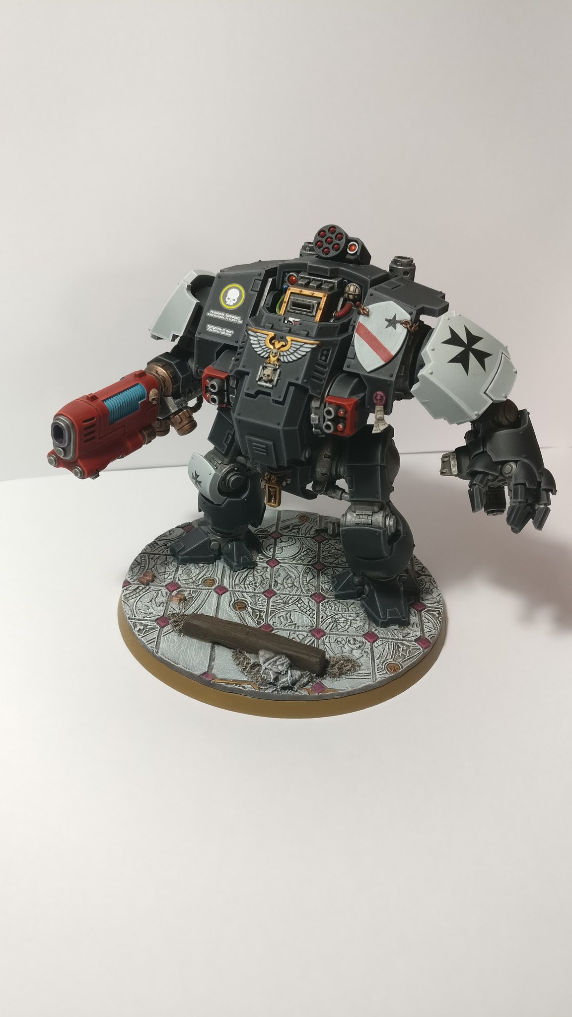 Robopolo On Twitter My Black Templar Redemptor Dreadnought Warhammercommunity Https T Co Hryuokf8de Twitter