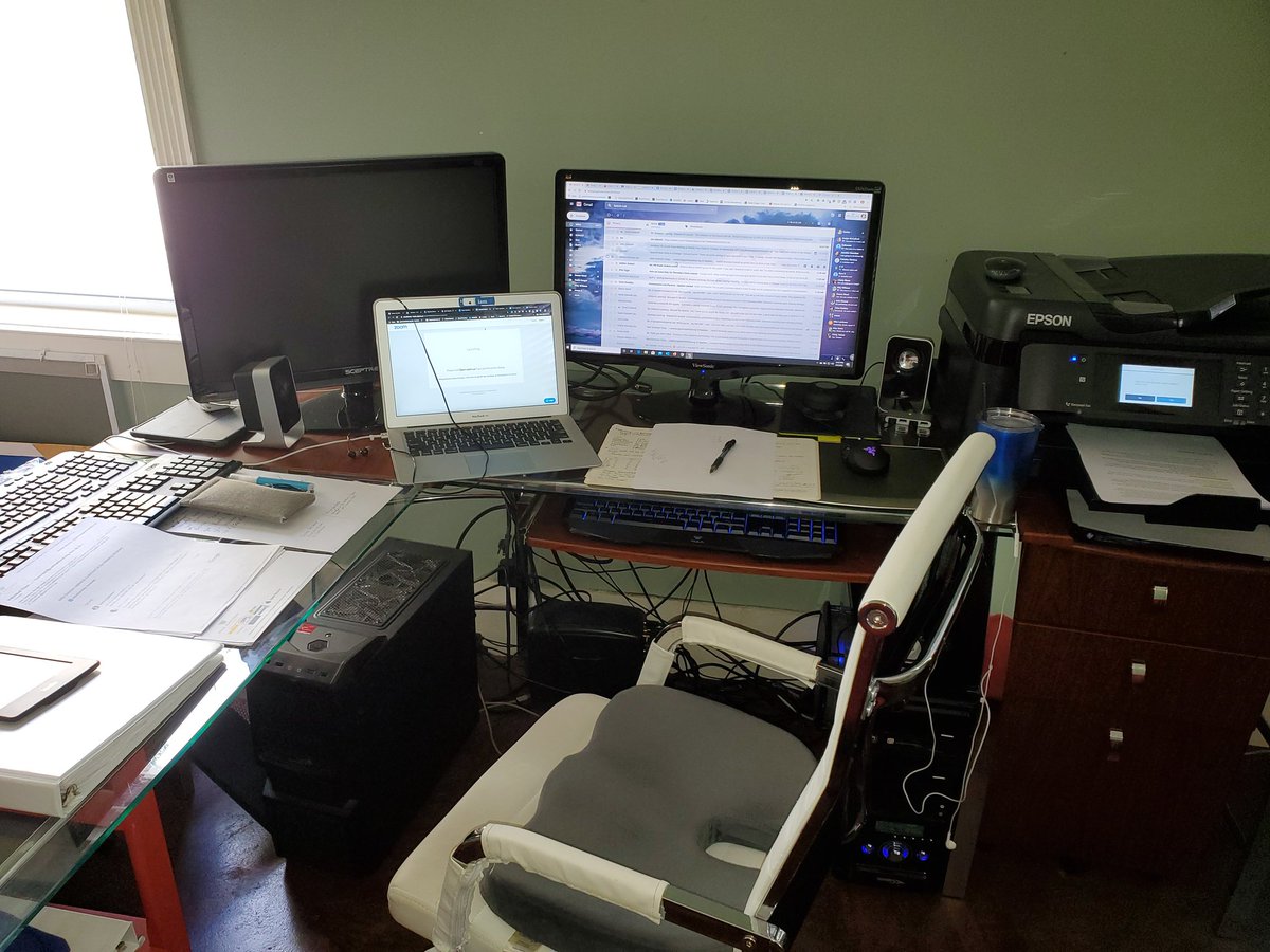 DavinaSpillmann's tweet photo. @Valeriasketches @JoubertAndres @EvMcCulloch @JMLightman @jenhencken @JenBaselice @makerfunes @EdTechCaitlin @mscottie1 @FelixJacomino Multiple computers, work spaces, and most importantly... extra seat cushion! #workspacechallenge #distancelearning #ParkMaitlandproudathome https://t.co/eC4LB0lMbo